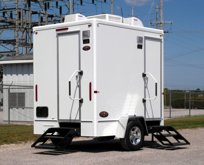 Single Stall Restroom Trailer Rental with Flushable Toilet in New York.