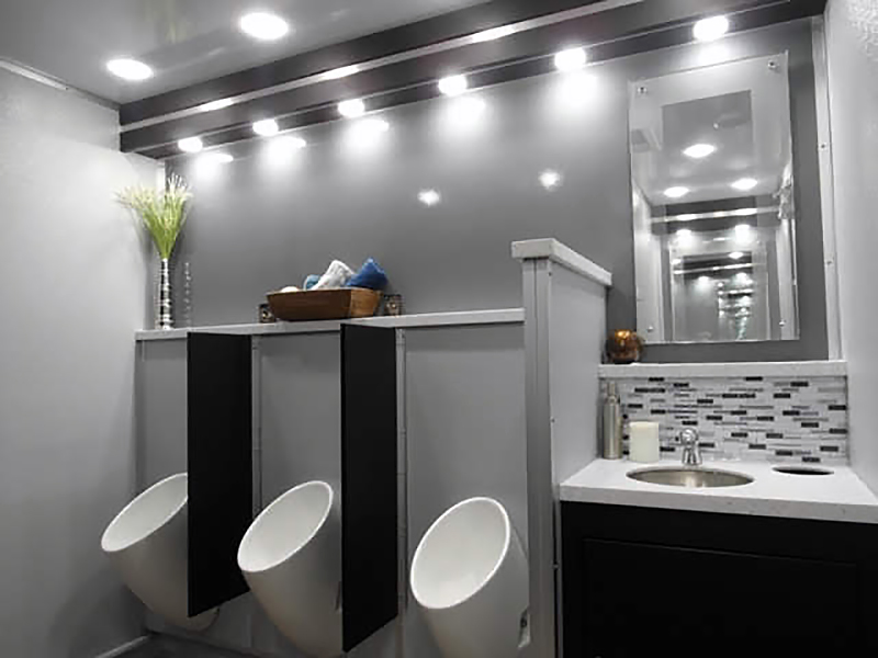 Restroom Trailer Rental With Men's & Women's Bathrooms in New York